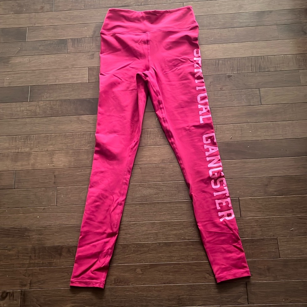 Spiritual gangster magenta leggings size small